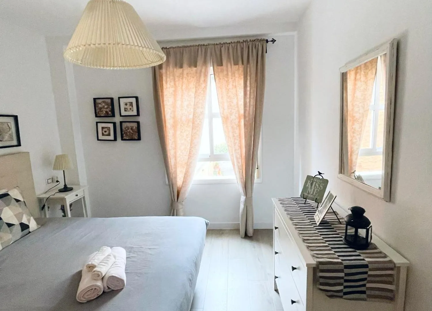 Centrico Piso Con Parking Disponible By Bebalmy Apartment Malaga